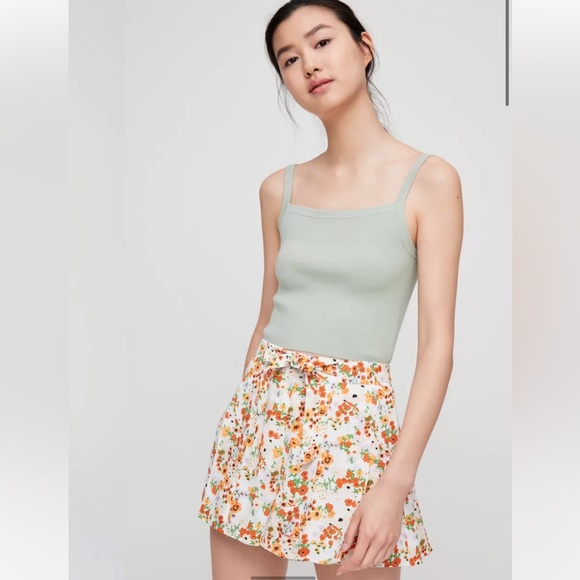 Sunday Best Pants - Aritzia Sunday Best Westley Short White/ Pumpkin Floral Skort Pleated Belted 4
